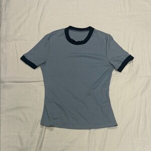 Women's Gray and Black Short Sleeve Top